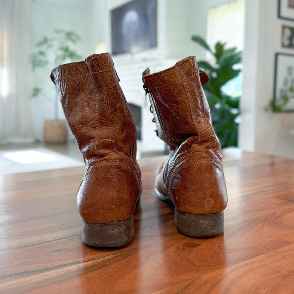 Steve Madden Troopa Combat Boot - Picture 3 of 5